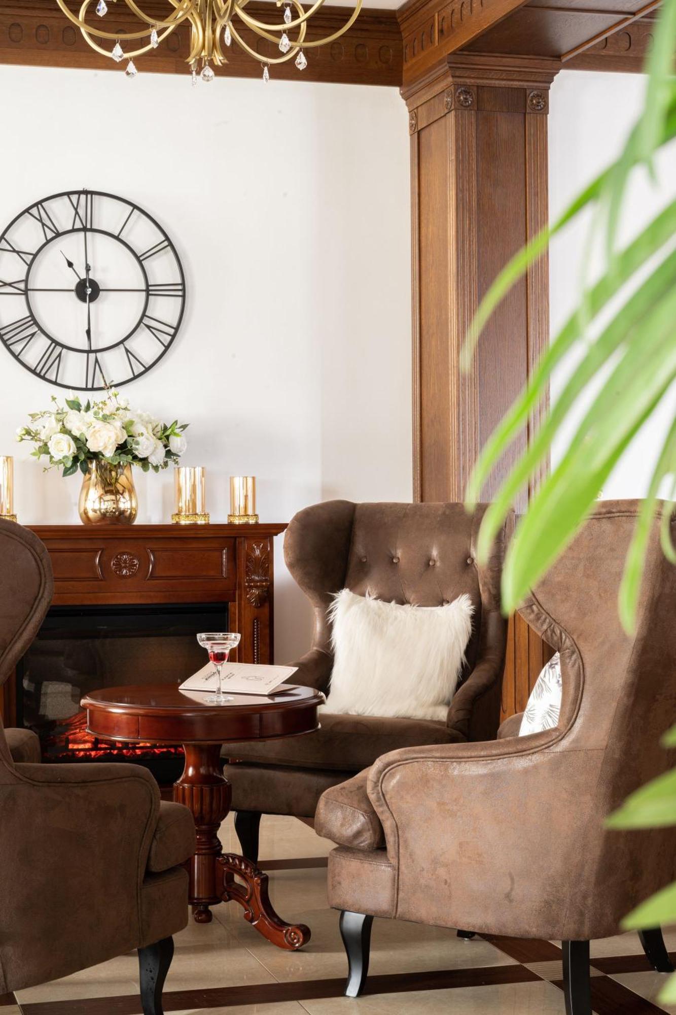 Sadelski Dwor Medical & Spa Мужасихле Экстерьер фото