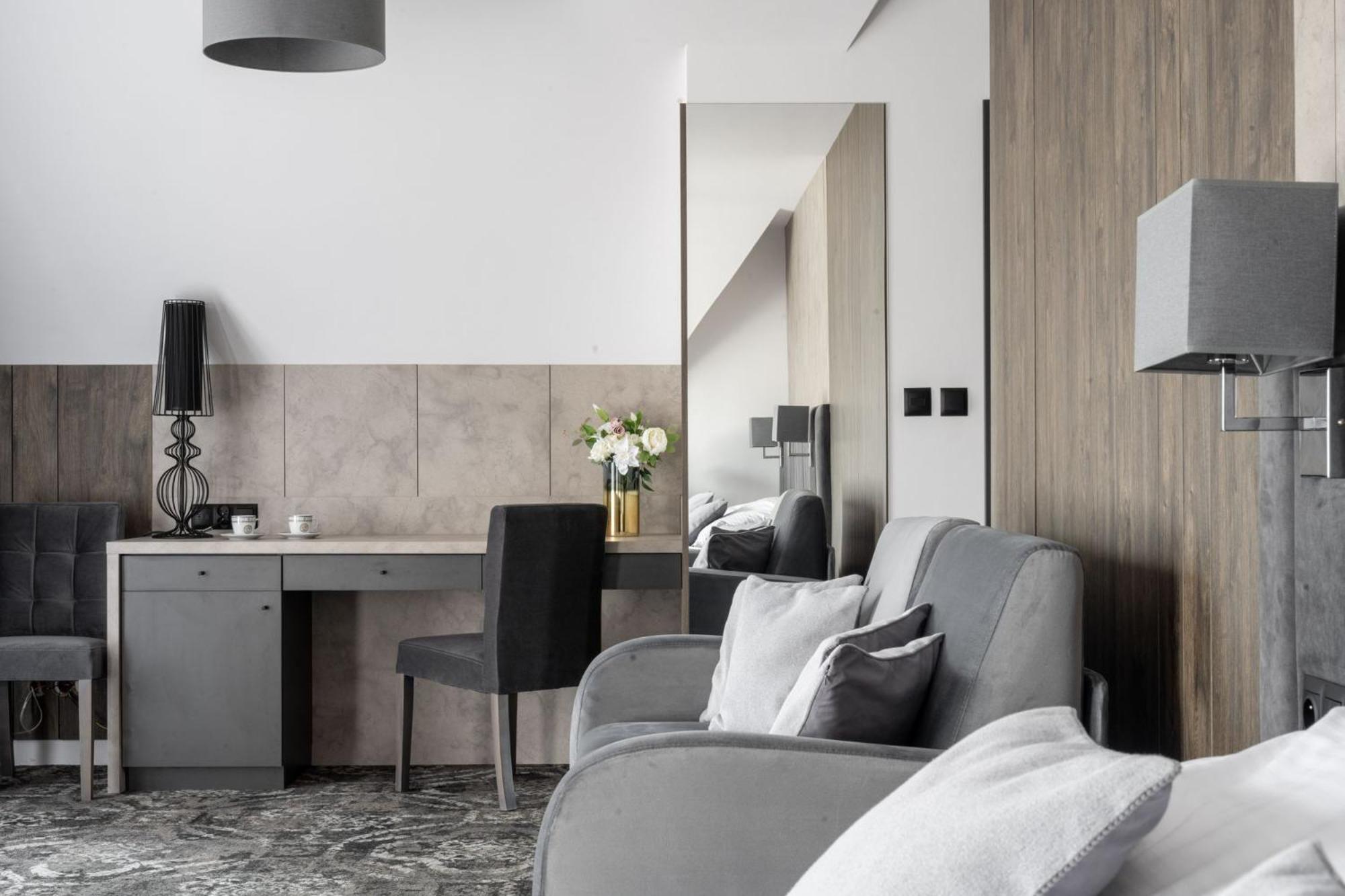 Sadelski Dwor Medical & Spa Мужасихле Экстерьер фото
